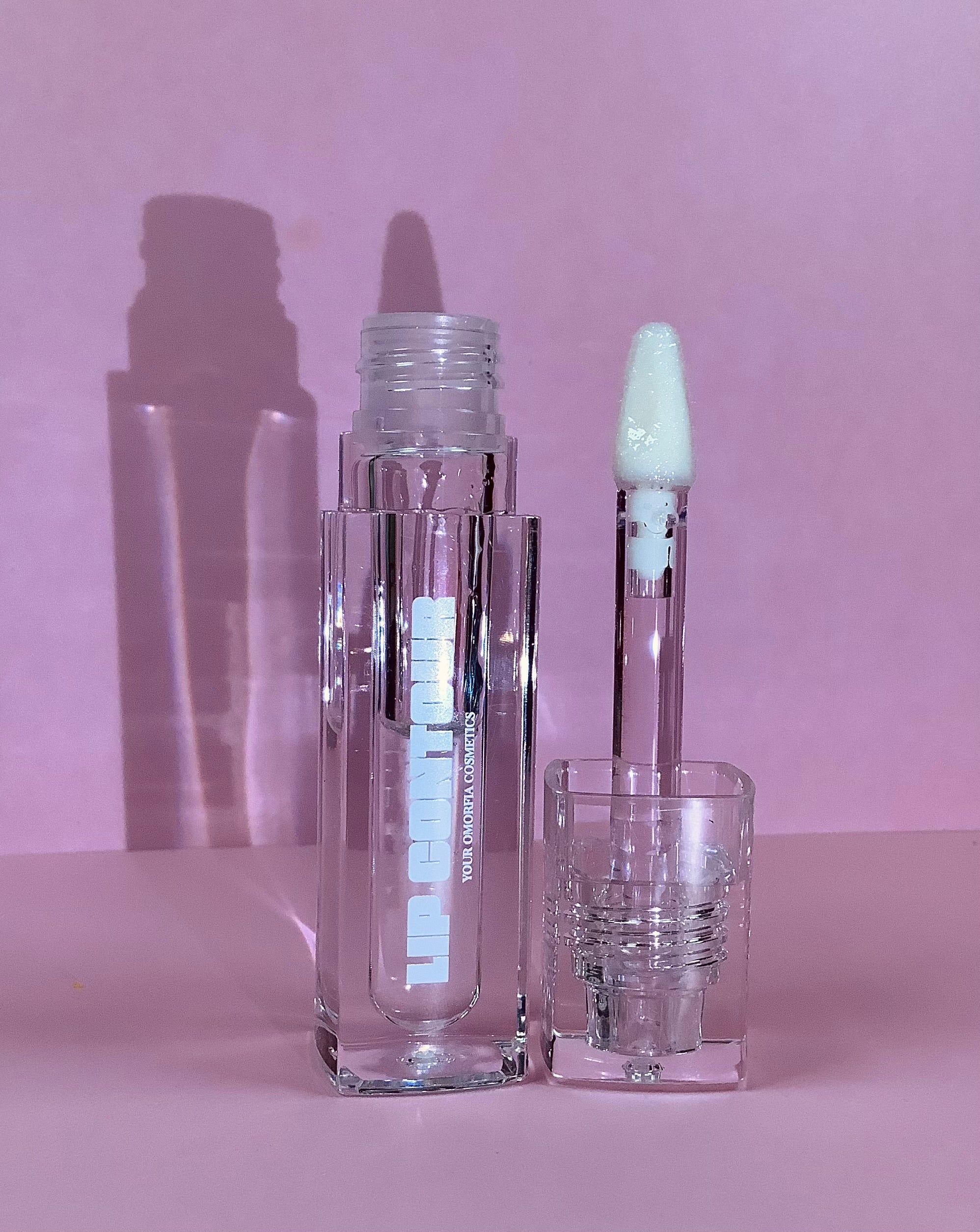 Lip contour