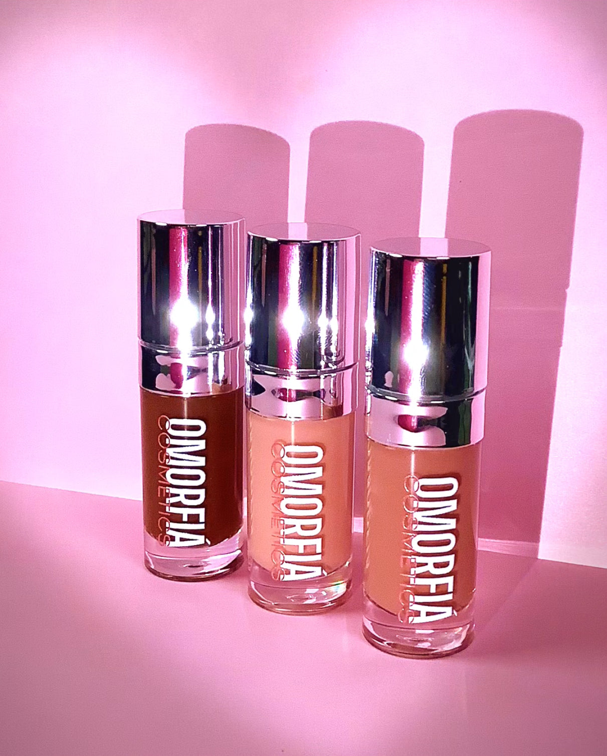 Lip plumping oils