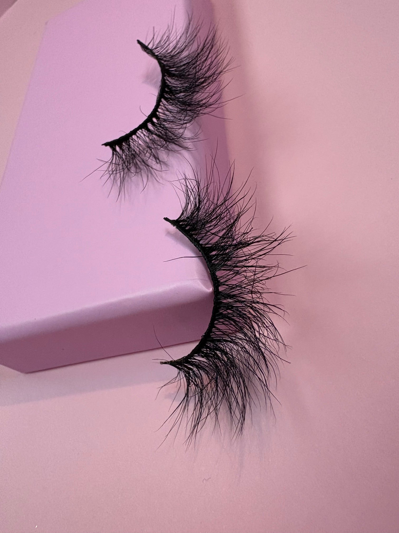 Omorfia lashes